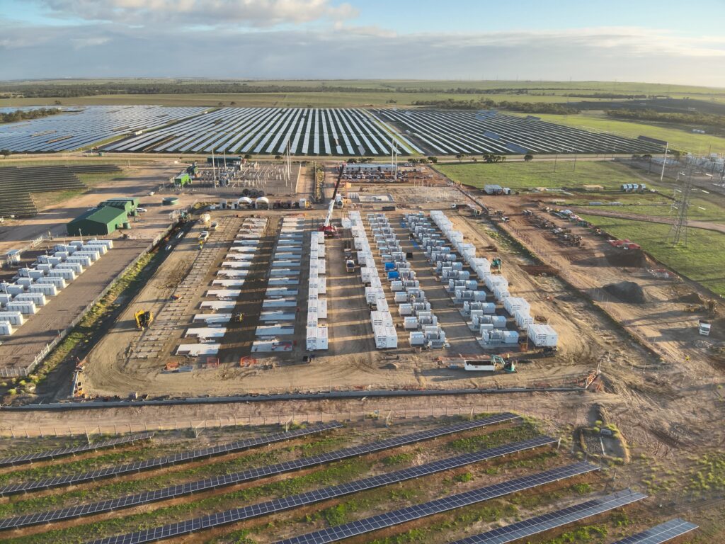 The 408MWh Tailem Bend 3 BESS is under construction, with commissioning scheduled for 2027.